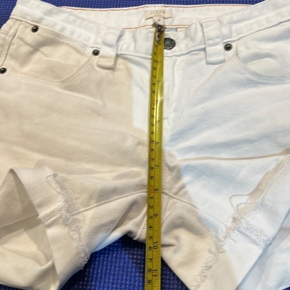 J Crew White Denim Stretch Cut Off Shorts Size 0 - Picture 6 of 6